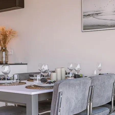 Beautiful Luxury On Amazing Location With Sea View - T17 Διαμέρισμα Οστένδη