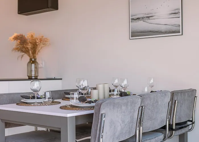 Beautiful Luxury On Amazing Location With Sea View - T17 Apartment Ostend